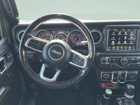 Used 2020 Jeep Wrangler Unlimited Rubicon w/ Quick Order Package 28Y Recon AWD/4WD image 13