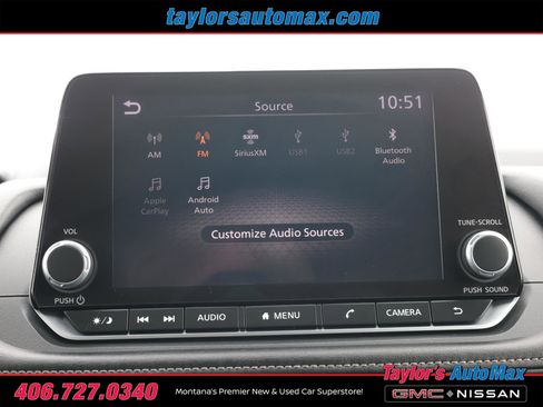 Used 2025 Nissan Rogue SV image 12