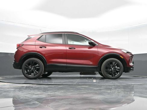 Used 2025 Buick Encore GX Sport Touring w/ Advanced Technology Package AWD/4WD image 35