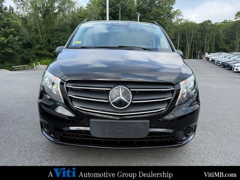 Certified 2023 Mercedes-Benz Metris Passenger image 3