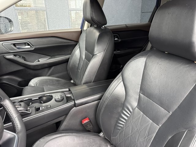 Certified 2023 Nissan Rogue Platinum w/ Platinum Premium Package AWD/4WD image 5