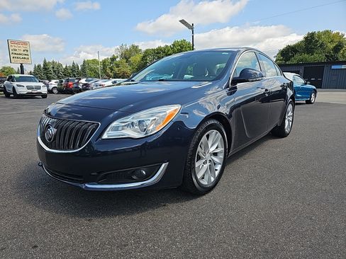 Used 2014 Buick Regal FWD image 9