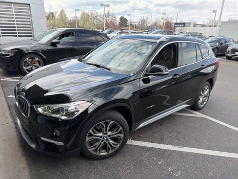 Used 2017 BMW X1 xDrive28i image 1