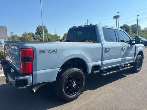 Used 2024 Ford F250 Lariat w/ Black Appearance Package AWD/4WD image 11