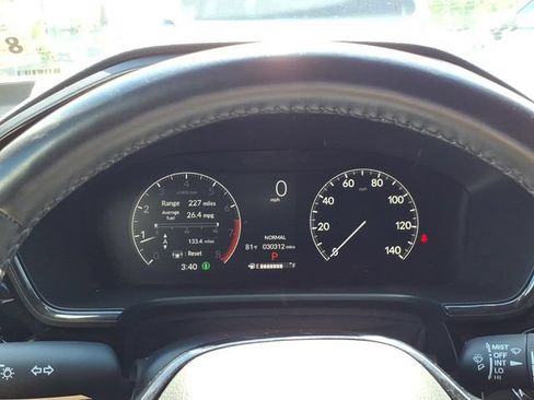 Used 2024 Honda CR-V EX-L image 14