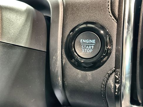 New 2026 Ford Expedition Tremor image 24