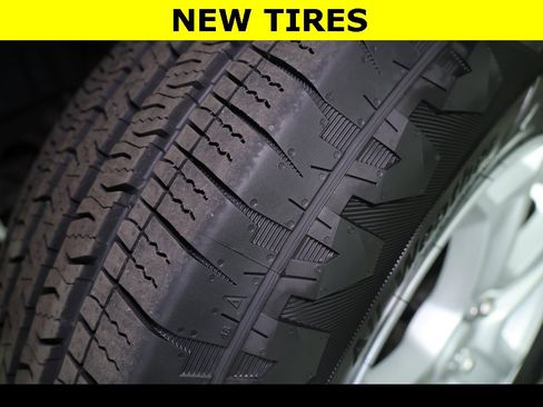 Used 2021 Jeep Wrangler Sport S image 6