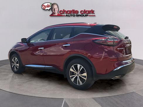Used 2022 Nissan Murano SV FWD image 3