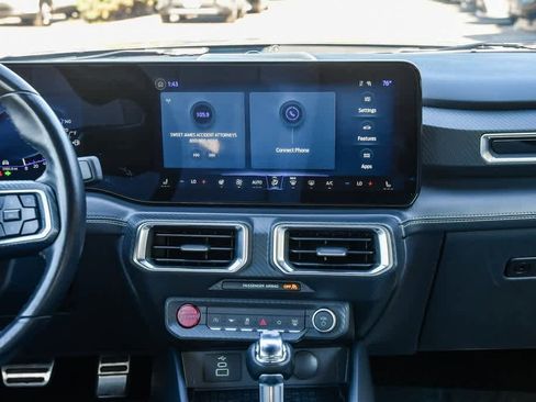 Used 2024 Ford Mustang Premium image 13