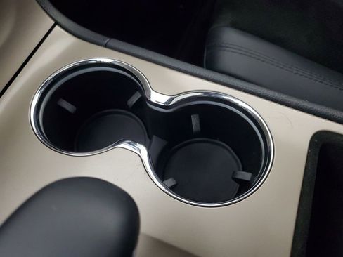 Used 2015 Jeep Grand Cherokee Altitude image 29