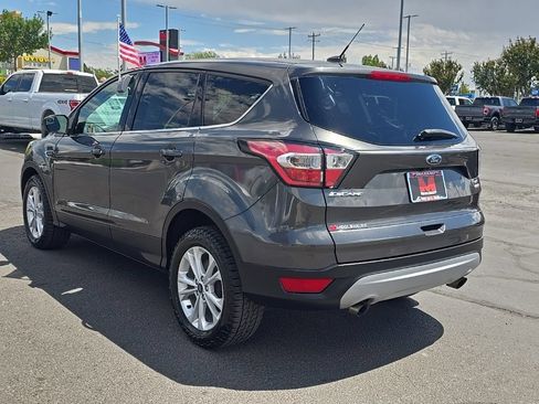 Used 2017 Ford Escape SE AWD/4WD image 5