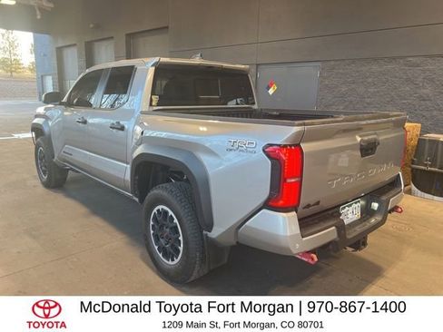 Used 2024 Toyota Tacoma TRD Off-Road w/ TRD Off Road Upgrade Package image 4