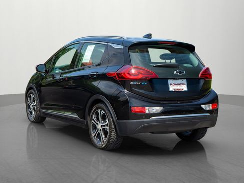 Used 2019 Chevrolet Bolt Premier w/ Infotainment Package FWD image 5