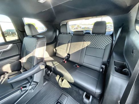 New 2026 GMC Acadia Denali w/ Super Cruise Package image 43