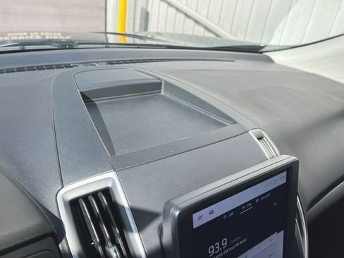 Used 2023 Ford Edge SEL w/ Convenience Package image 29