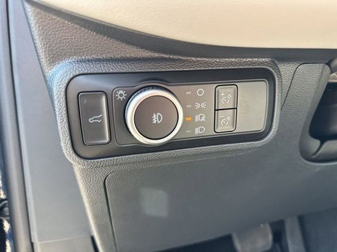 New 2026 Ford Explorer Active w/ Active Comfort Package image 15