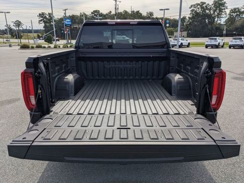 Used 2021 GMC Sierra 1500 Denali w/ Denali Premium Package AWD/4WD image 17