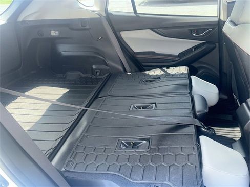 Used 2020 Subaru Crosstrek 2.0i Limited w/ Moonroof Package w/Navigation image 33