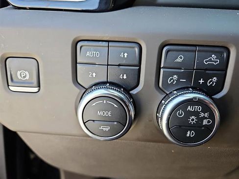 Used 2024 GMC Sierra 1500 Denali w/ Denali Reserve Package image 16
