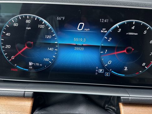 Used 2023 Mercedes-Benz GLE 350 image 17