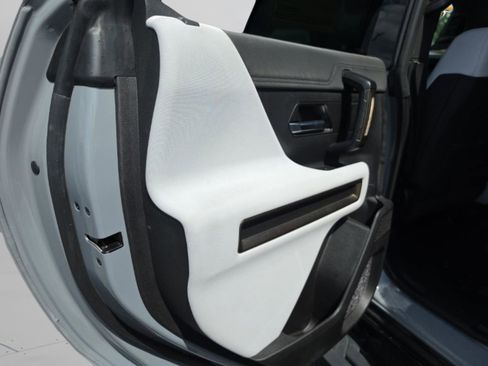 Used 2024 GMC Hummer EV 3X AWD/4WD image 23
