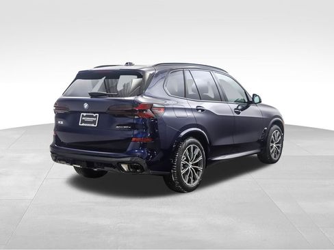 New 2026 BMW X5 xDrive50e w/ M Sport Package image 5