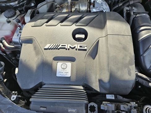 Certified 2022 Mercedes-Benz GLA 45 AMG 4MATIC image 31