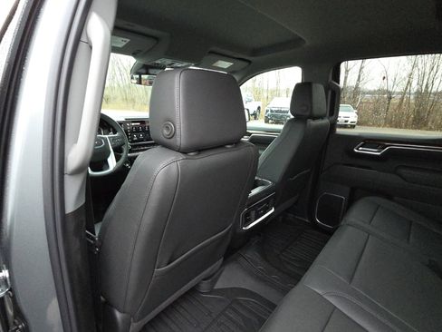 New 2026 GMC Sierra 1500 Elevation w/ Elevation Premium Package image 28