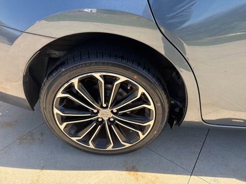 Used 2015 Toyota Corolla S FWD image 10