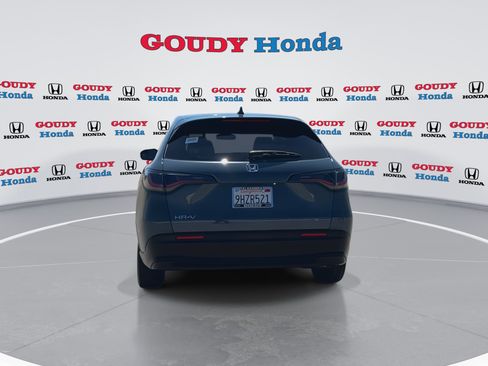 Certified 2024 Honda HR-V LX image 7