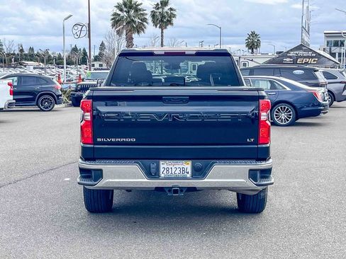 Used 2022 Chevrolet Silverado 1500 LT image 3