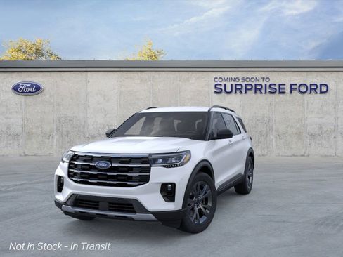 New 2026 Ford Explorer Active image 2