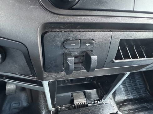 Used 2015 Ford F250 XL w/ Power Equipment Group RWD image 22