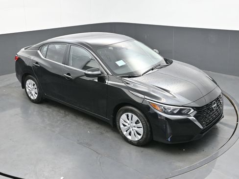 New 2025 Nissan Sentra S image 30
