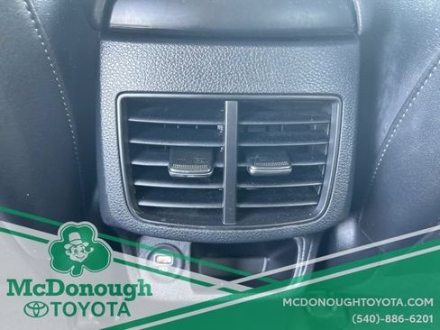 Used 2023 Kia Seltos S w/ Navigation Package AWD/4WD image 10