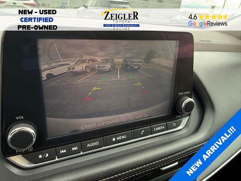 Used 2021 Nissan Rogue S AWD/4WD image 14