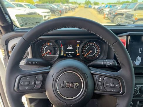 New 2026 Jeep Gladiator Sport AWD/4WD image 16
