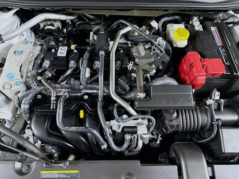 Used 2024 Nissan Sentra S image 30