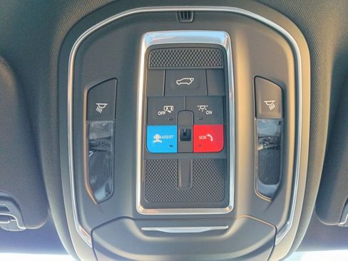 New 2026 Jeep Grand Wagoneer L Limited AWD/4WD image 7