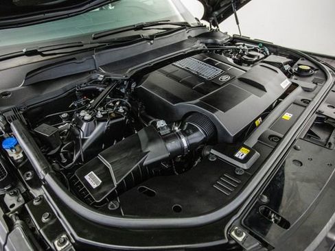 Used 2021 Land Rover Range Rover P525 Westminster Edition LWB image 46