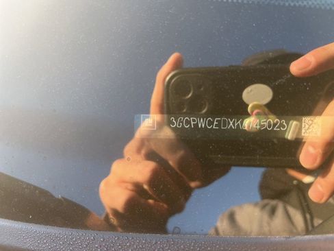 Used 2019 Chevrolet Silverado 1500 LT w/ All-Star Edition image 10