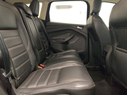 Used 2019 Ford Escape SEL FWD image 19