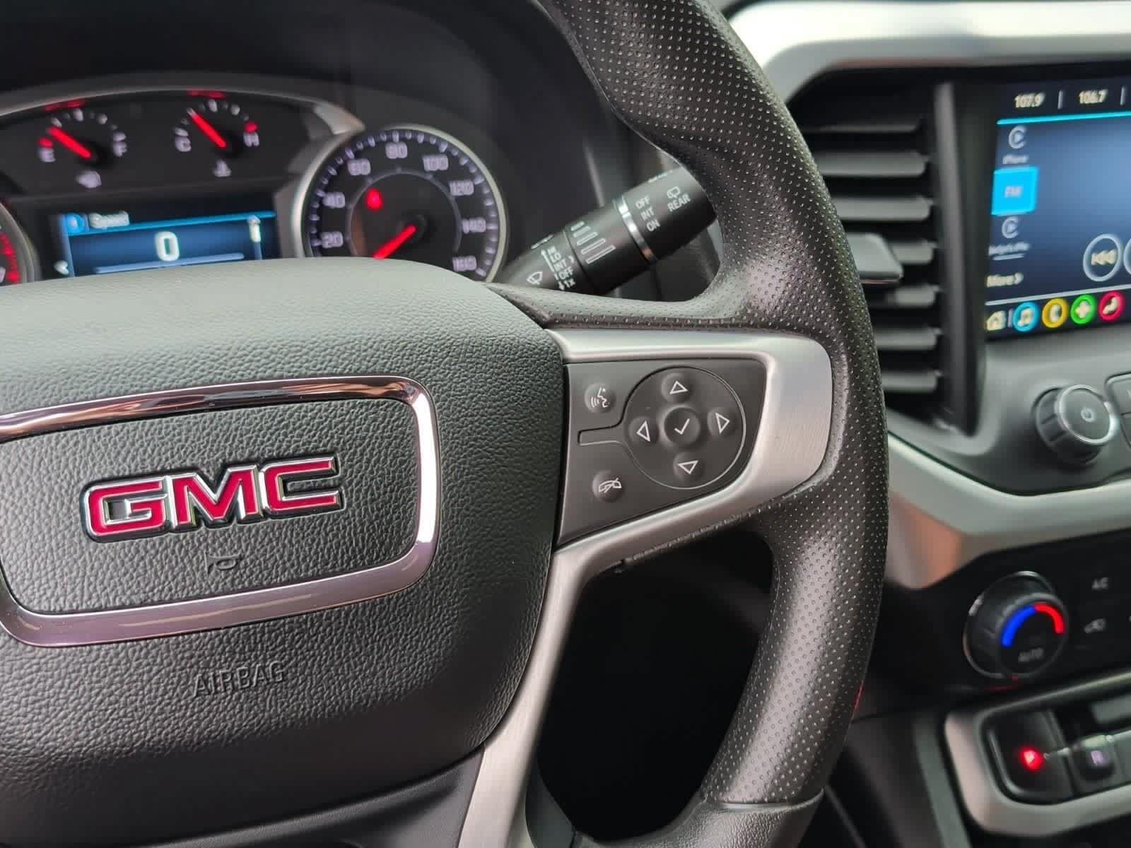 Used 2023 GMC Acadia SLE w/ Driver Convenience Package AWD/4WD image 18