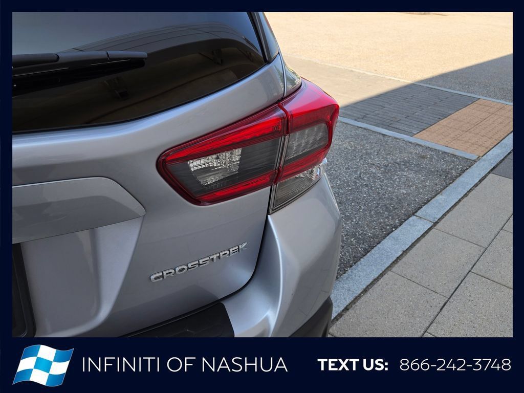 Used 2021 Subaru Crosstrek 2.0i Premium AWD/4WD image 11