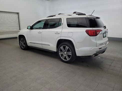 Used 2017 GMC Acadia Denali w/ Technology Package AWD/4WD image 3