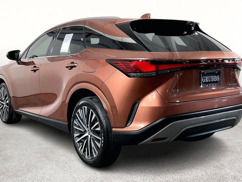 Used 2024 Lexus RX 350 Premium Plus w/ Convenience Package image 17