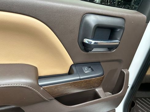 Used 2018 GMC Sierra 1500 Denali w/ Denali Ultimate Package image 27