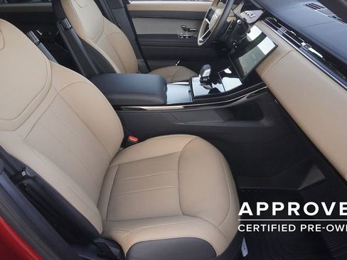 Used 2025 Land Rover Range Rover Sport Dynamic SE image 23