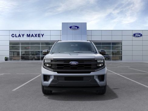 New 2027 Ford Expedition Max Active AWD/4WD image 3