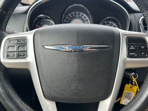 Used 2013 Chrysler 200 Touring w/ Cold Weather Group image 20